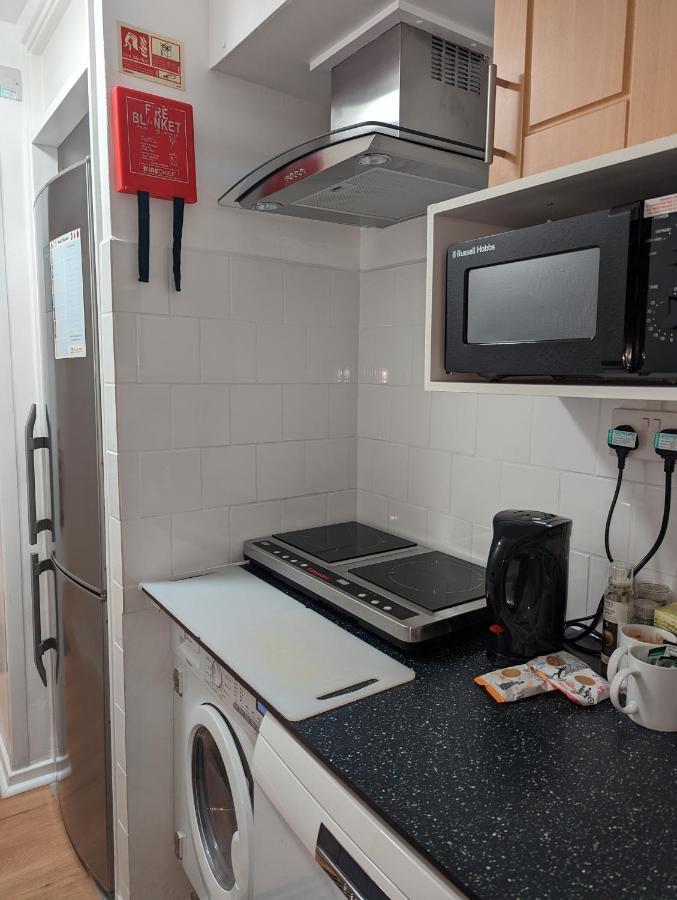 Beautiful Independent Apartment In London Uk Kültér fotó